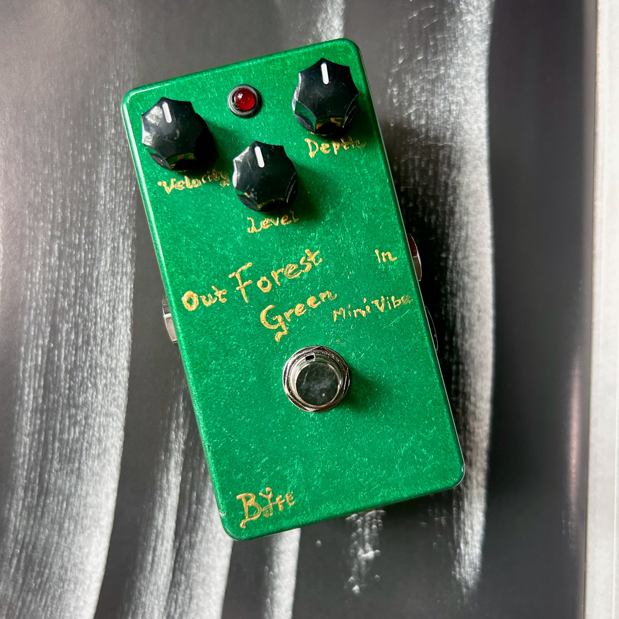 Forest Green Mini Vibe – Joe's Pedals