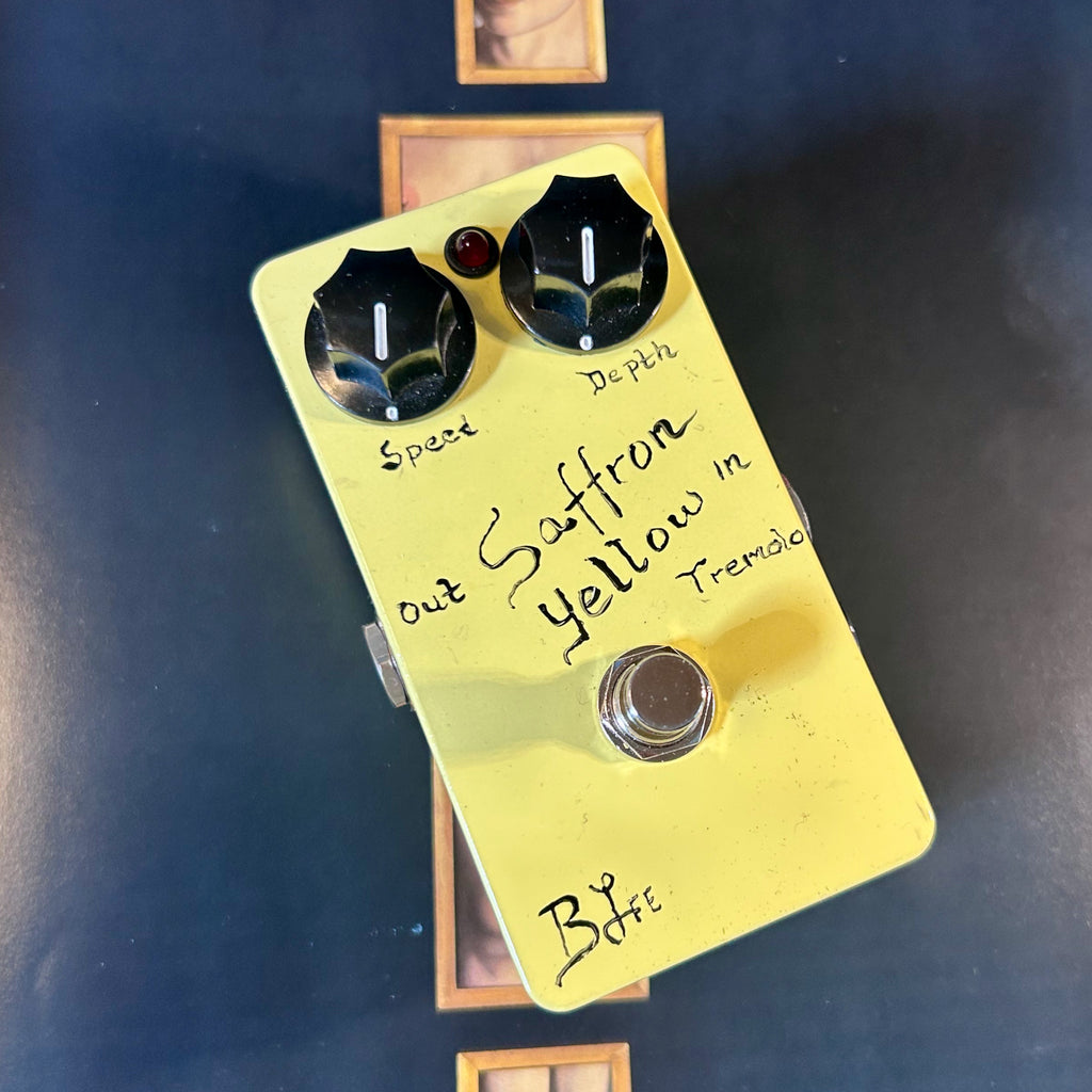 Saffron Yellow Tremolo