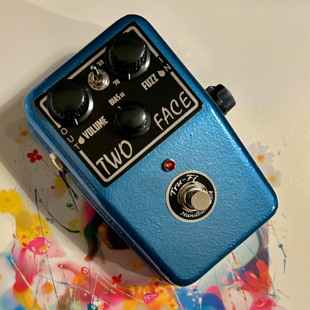 Two Face Fuzz – Joe's Pedals