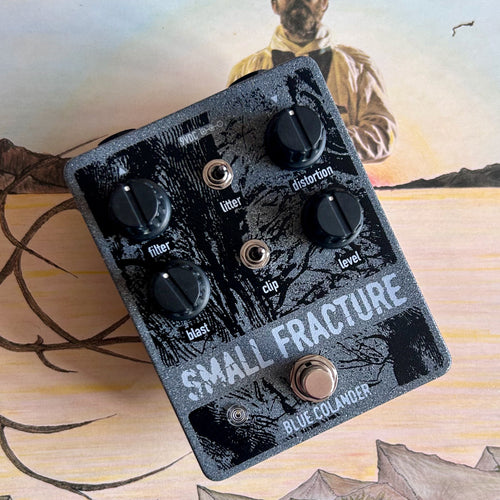 Small Fracture - lo-fi IC fuzz/distortion