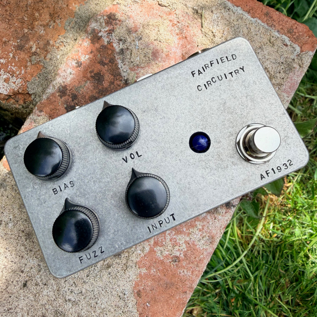 ~900 Four Knob Fuzz