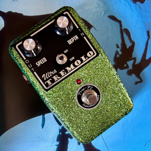 Ultra Tremolo (Green Sparkle)