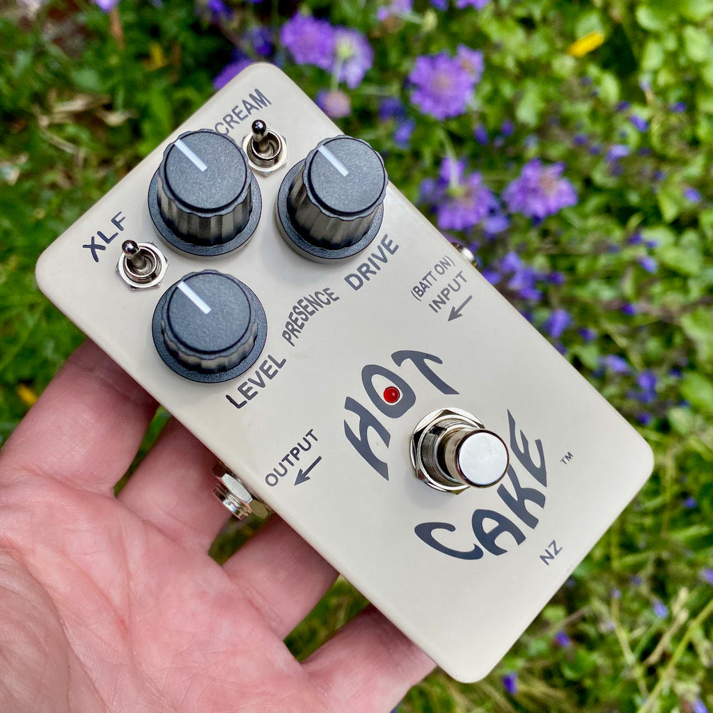 Hot Cake Distortion V2 – Joe's Pedals